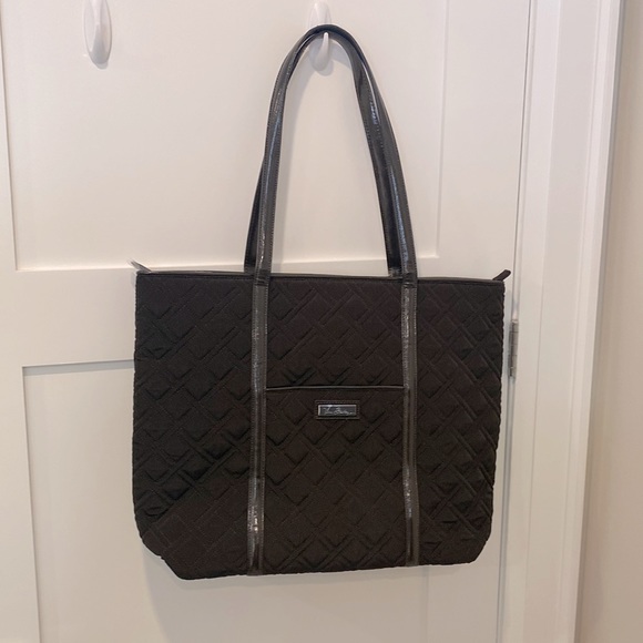 Vera Bradley Brown Quilt Tote.  Approx 20” long and 14” high.  NEW with TAGS - Picture 2 of 9
